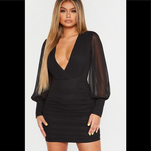 PrettyLittleThing Dresses & Skirts - PRETTYLITTLETHING RUNCHED BODYCON DRESS